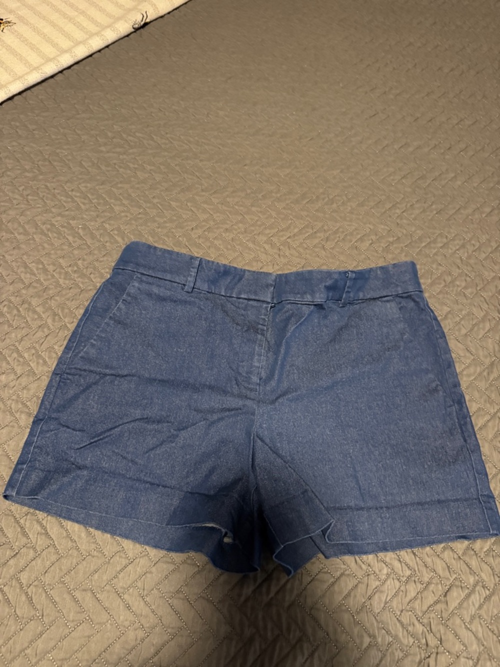 LOFT - The Riviera Short sz 10 Mid Wash Blue Denim Tailored Shorts